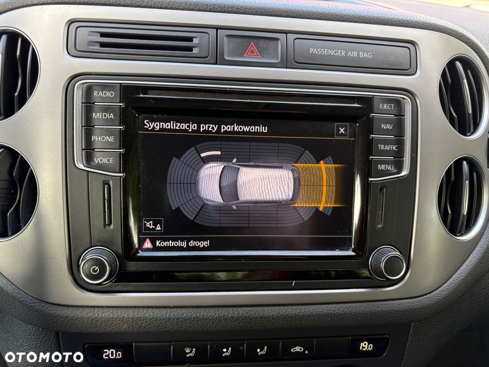 Volkswagen Tiguan 2.0 TDI SCR 4MOTION BlueMotion Technology Lounge Sport & Style - 19
