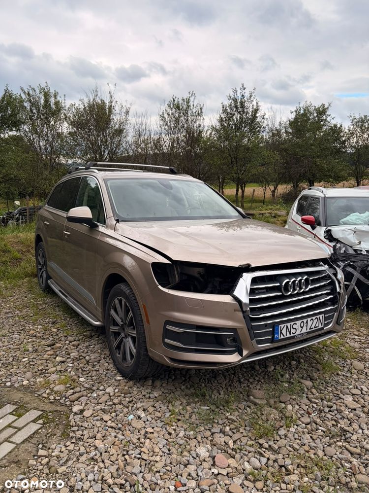 Audi Q7 - 2