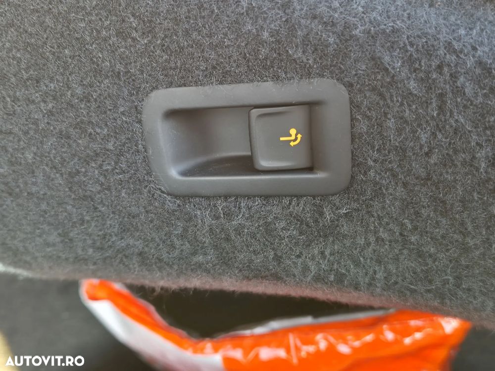 Volkswagen ARTEON 1.4 eHybrid OPF DSG R-Line - 32