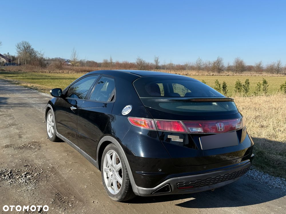 Honda Civic 1.8 Executive - 6