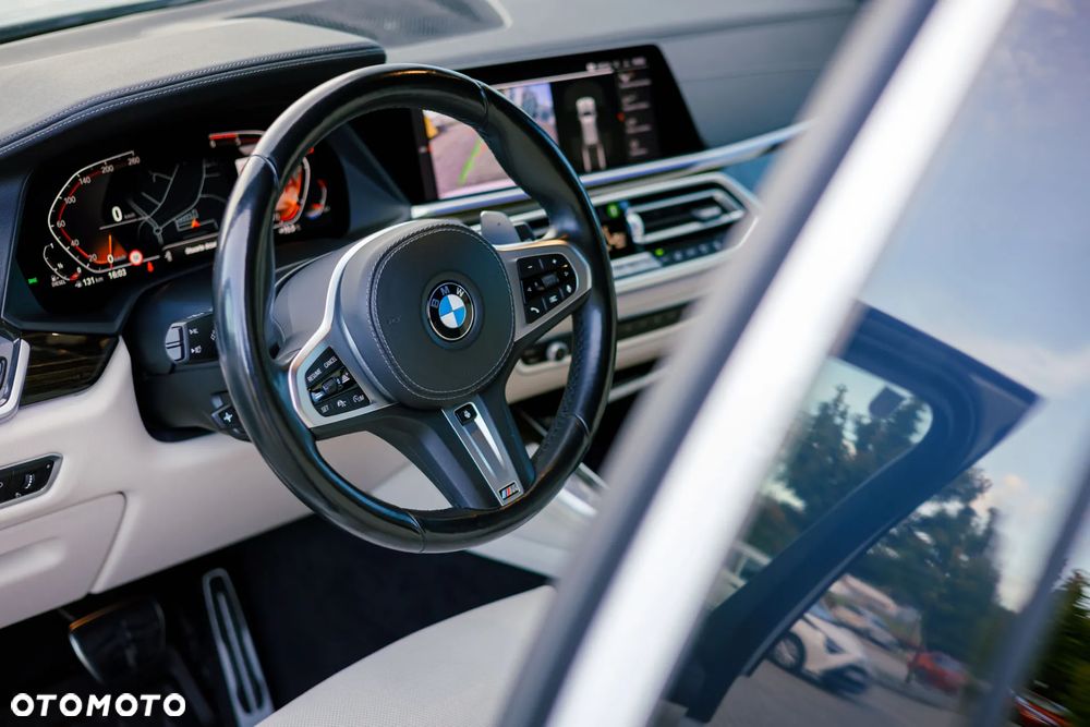 BMW X5 xDrive25d - 16