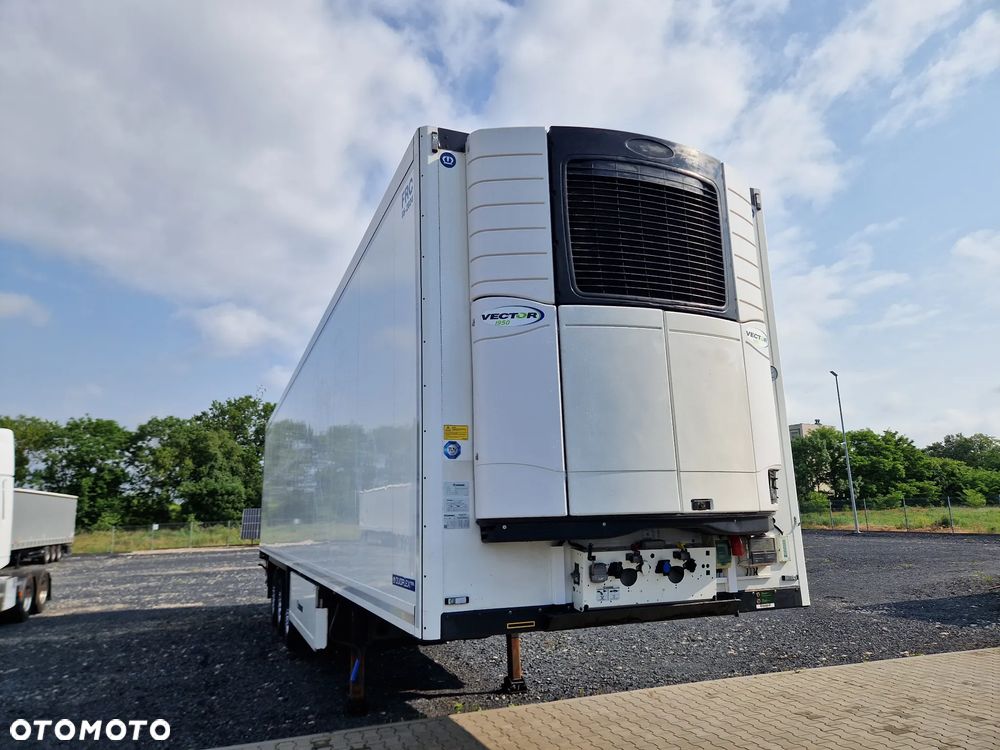 Krone SD CHŁODNIA/ DOPPELSTOCK/ CARRIER VECTOR 1950/ PODNOSZONA OŚ - 7