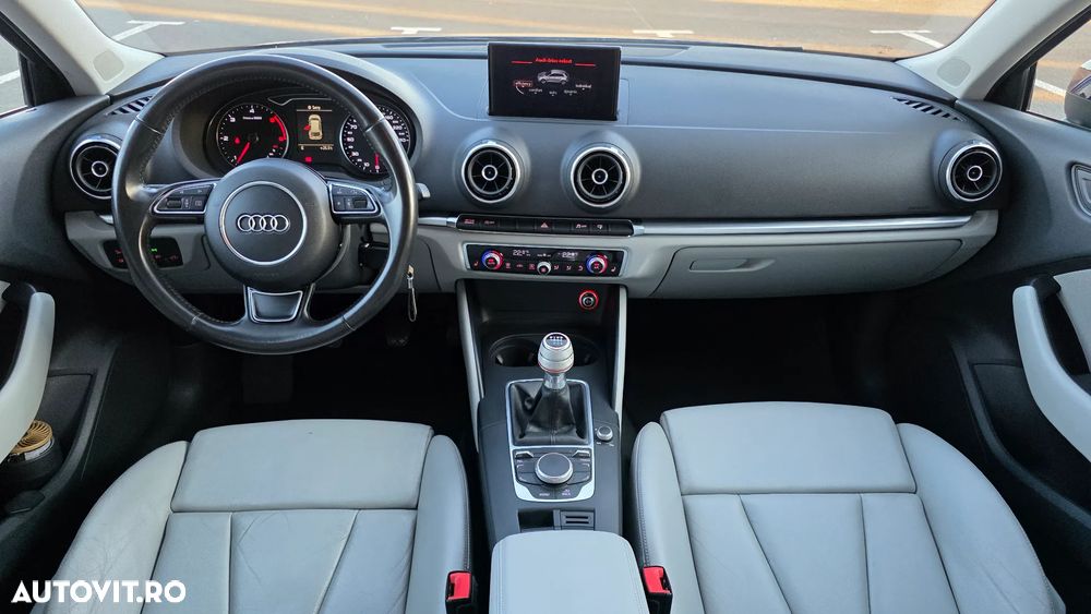Audi A3 Sportback 1.6 TDI ultra Attraction - 21