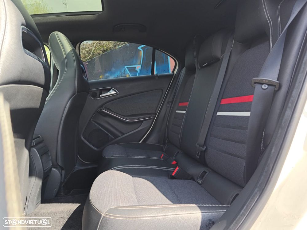 Mercedes-Benz A 180 d 7G-DCT Activity Edition - 7