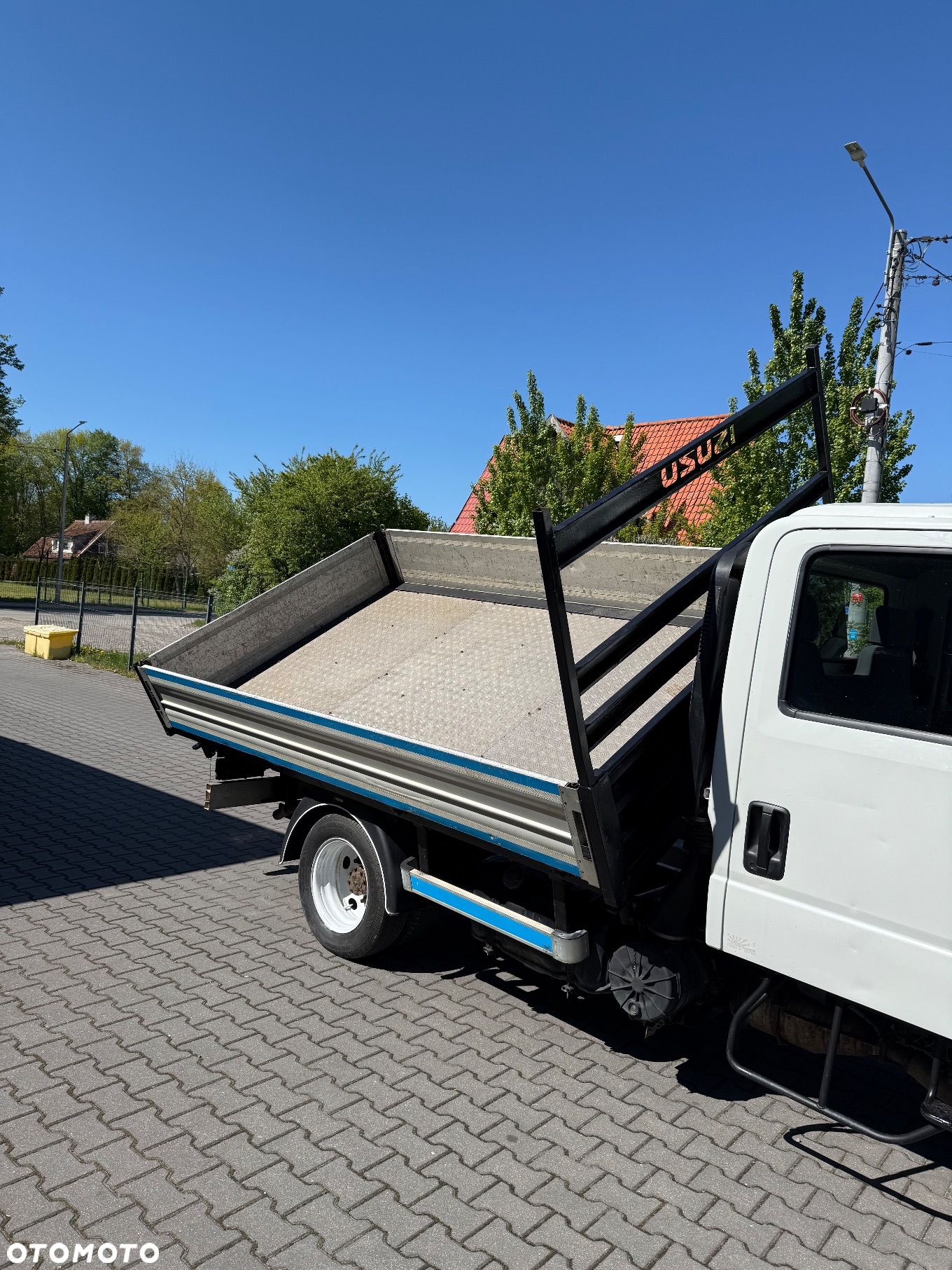 Isuzu N35 - 20