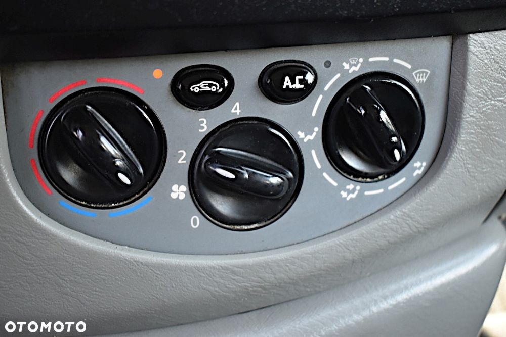 Renault Trafic L2H1 Komfort - 21