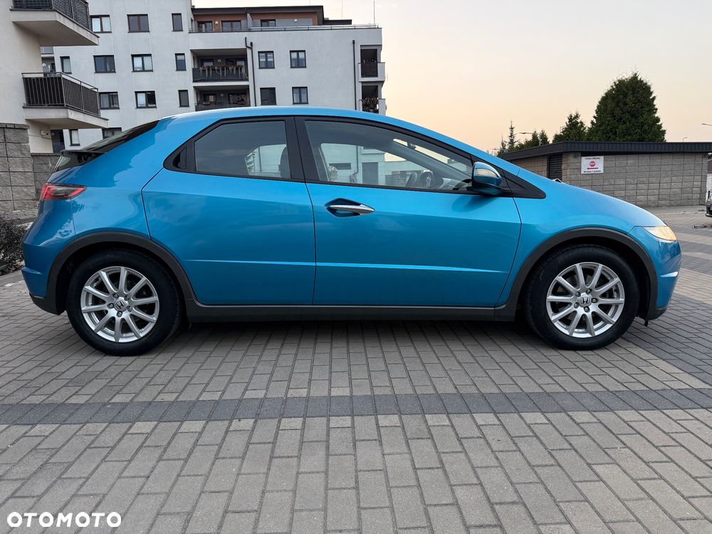 Honda Civic 1.4 i-VTEC Comfort - 9