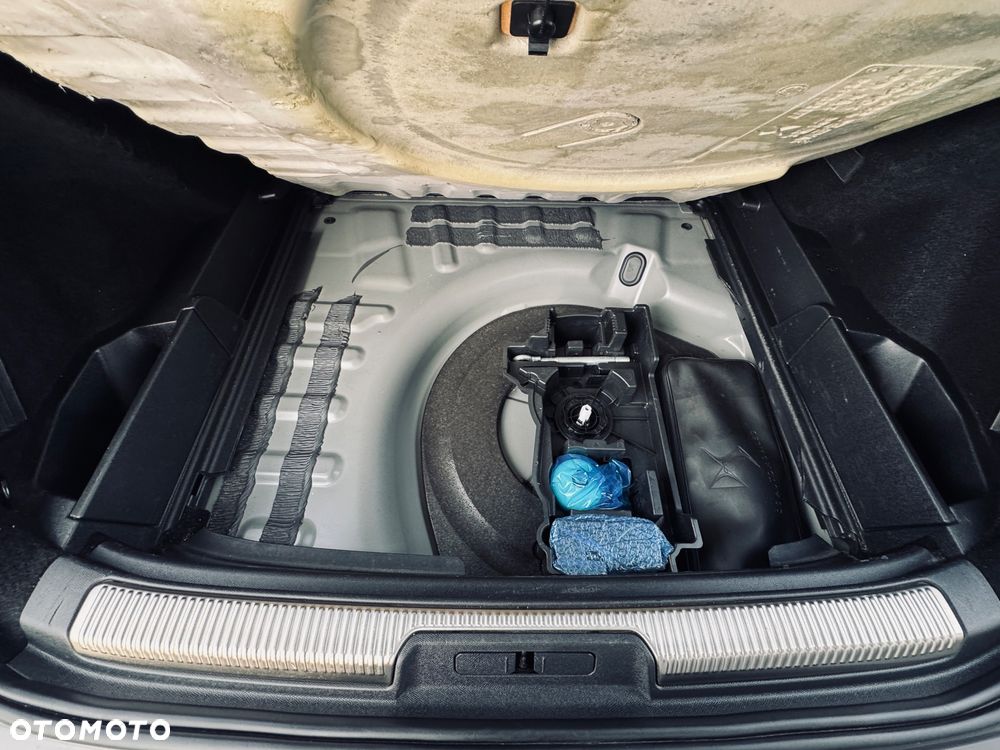 DS Automobiles DS 7 Crossback 1.5 BlueHDi So Chic - 24
