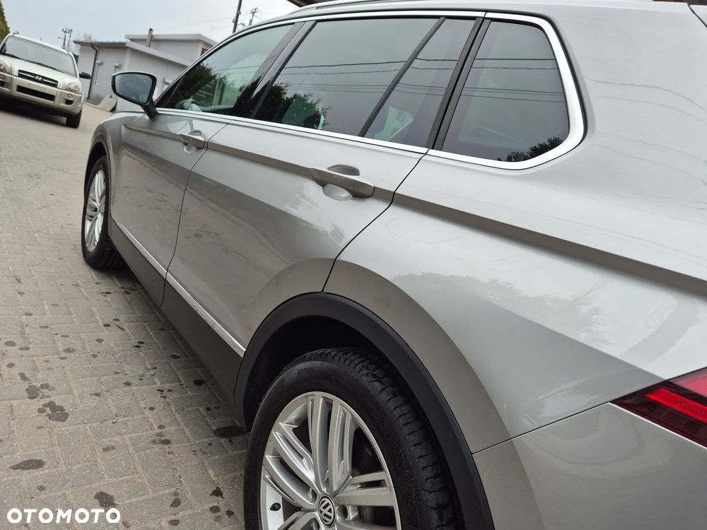 Volkswagen Tiguan 2.0 TDI SCR 4Motion (BlueMotion Techn.) DSG Highline - 22