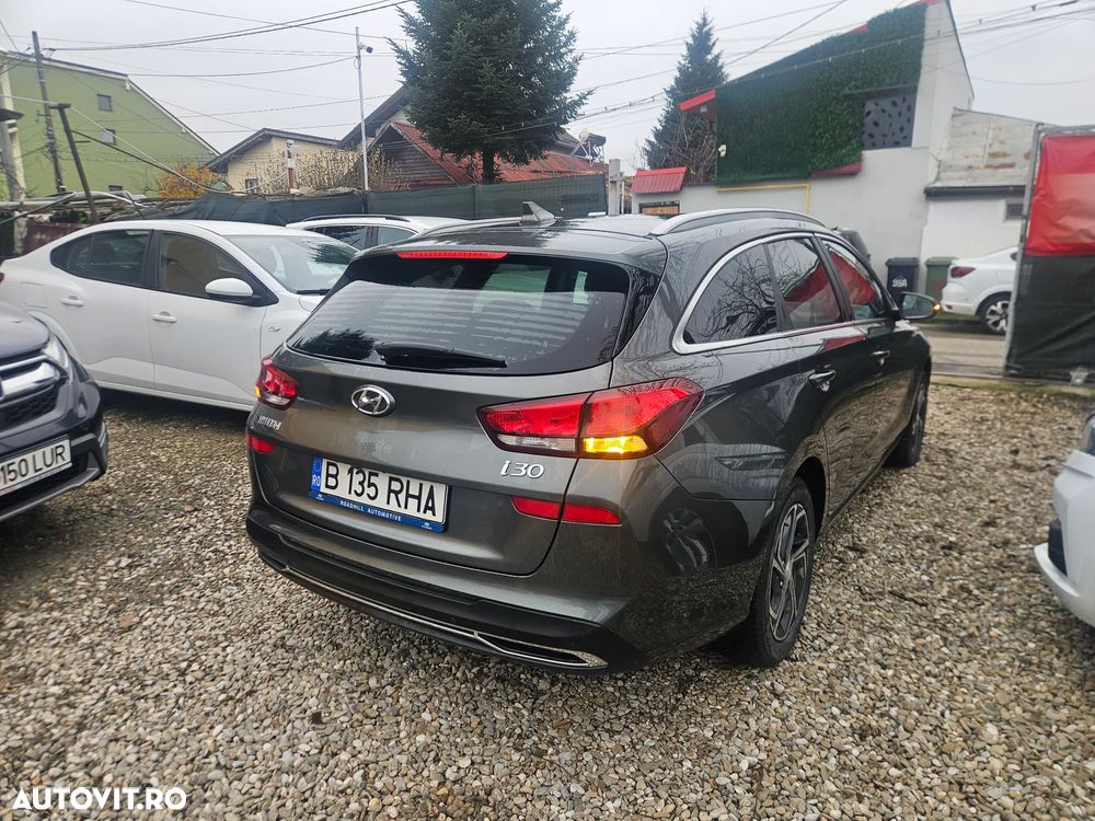Hyundai i30 Wagon 1.5 110CP M/T Highway - 4