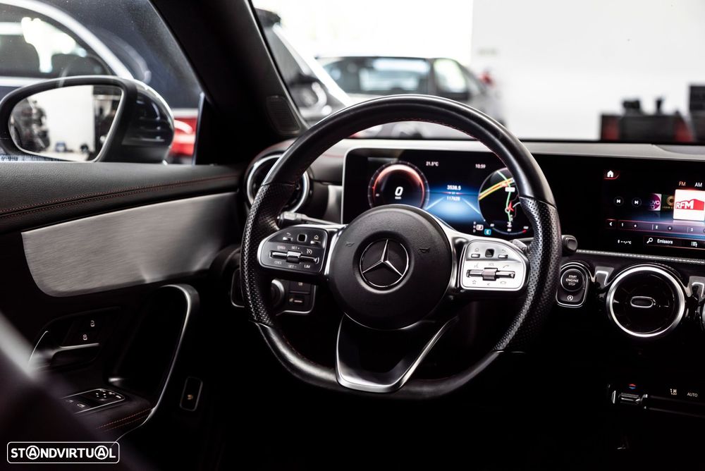 Mercedes-Benz CLA 180 - 12
