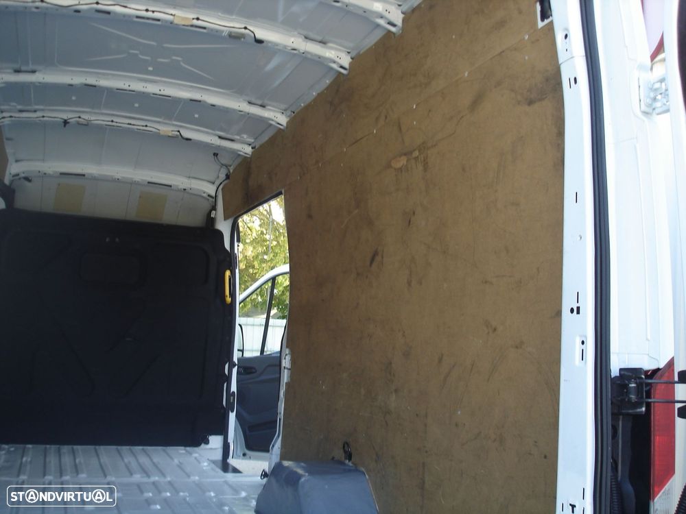 Ford Transit - 21