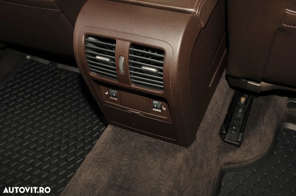 Volkswagen Passat CC - 21