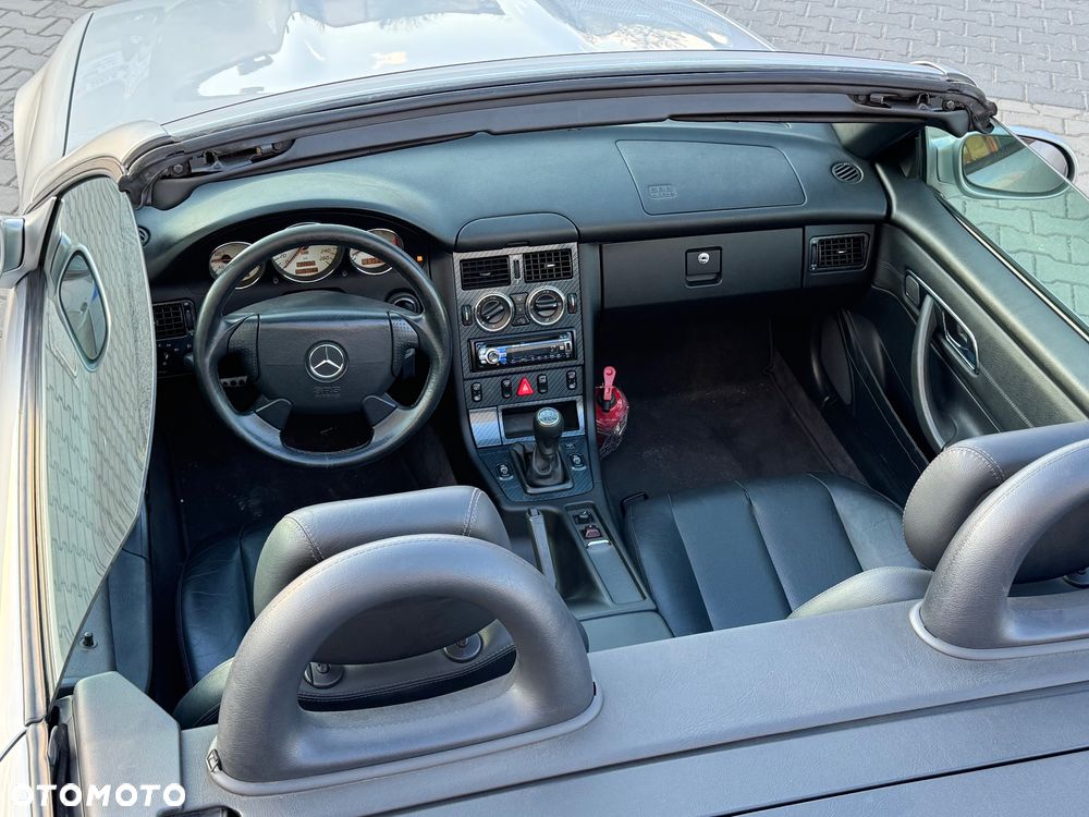 Mercedes-Benz SLK - 17