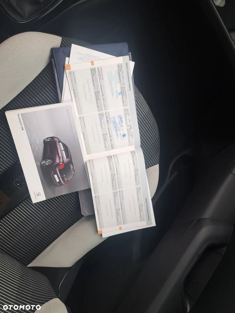 Peugeot 108 PureTech 82 Top Allure - 13