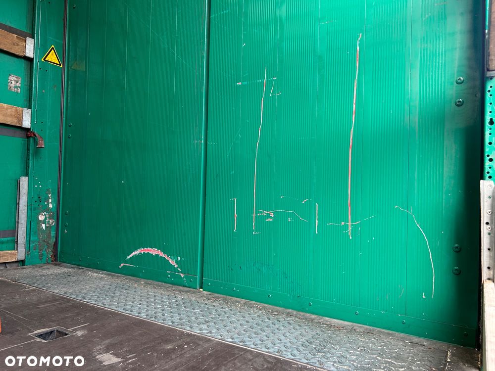 Schmitz Cargobull Standard 5x2018 podnoszony dach z Niemiec  / OŚ PODNOSZONA / ładne opony / od pierwszego właściciela / OKAZJA - 31