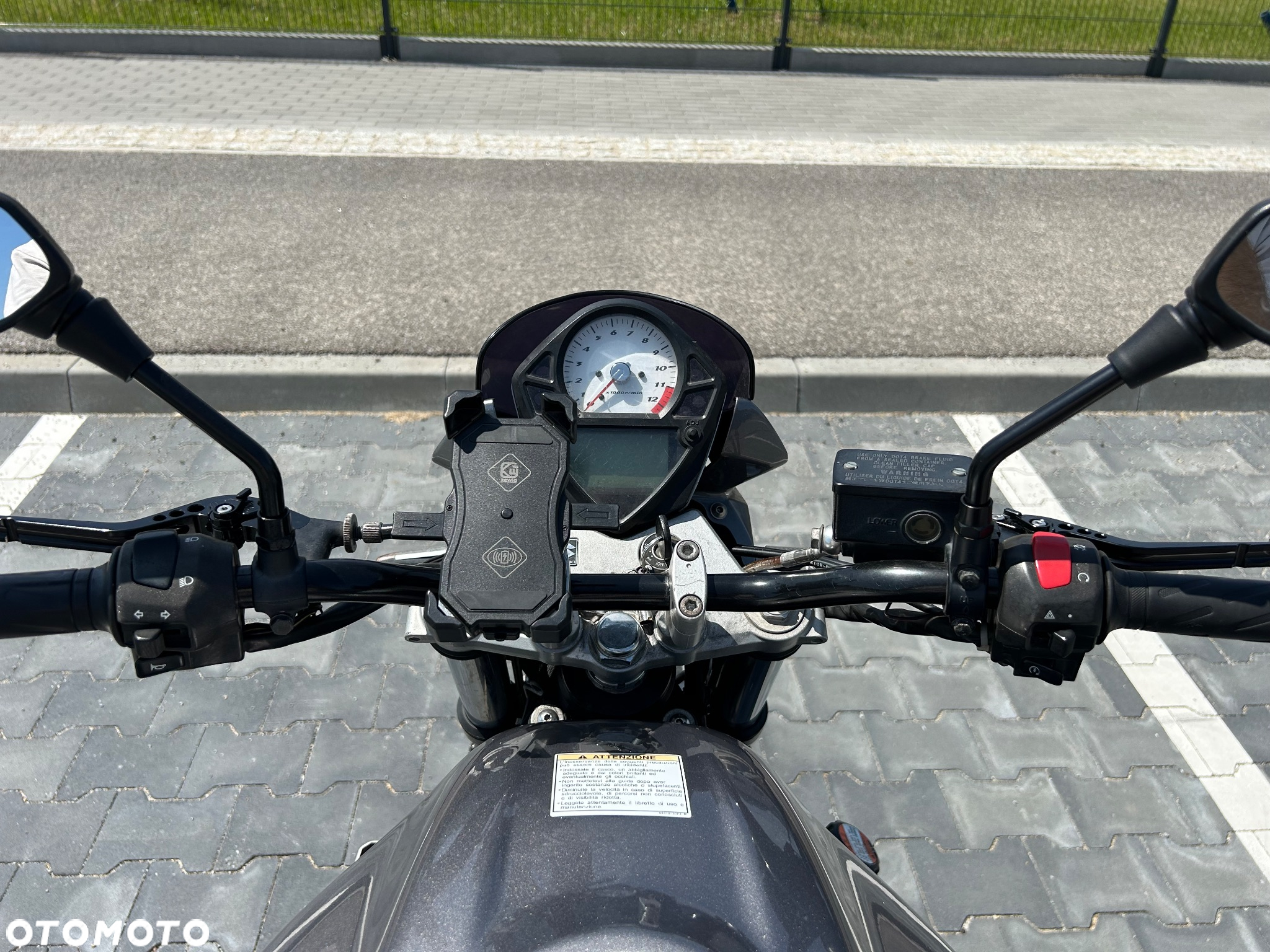 Suzuki SV - 7