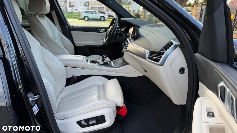 BMW X5 xDrive25d Sport-Aut - 22