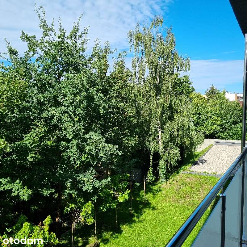 Mieszkanie w Centrum, 2 Balkony, Ładny widok Na Ogród