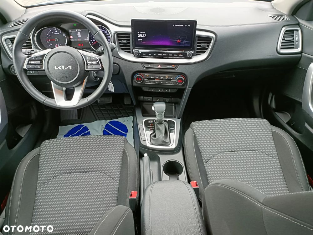 Kia XCeed 1.6 T-GDI M DCT - 12