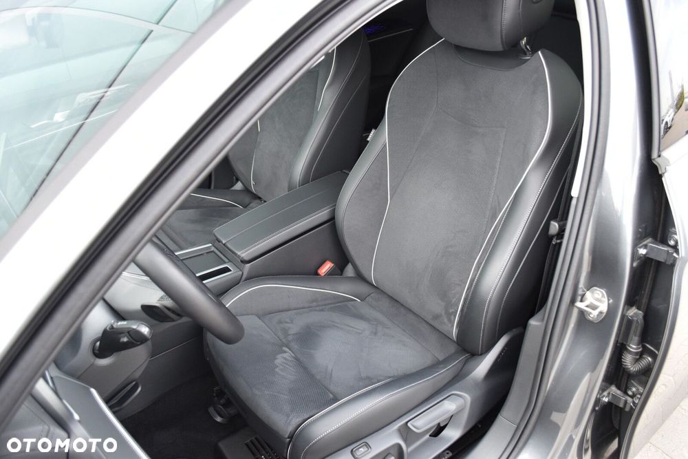 Volkswagen Passat - 31