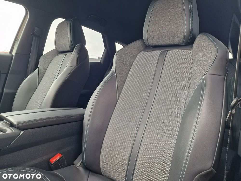 Peugeot 3008 1.5 BlueHDi Allure S&S EAT8 - 20