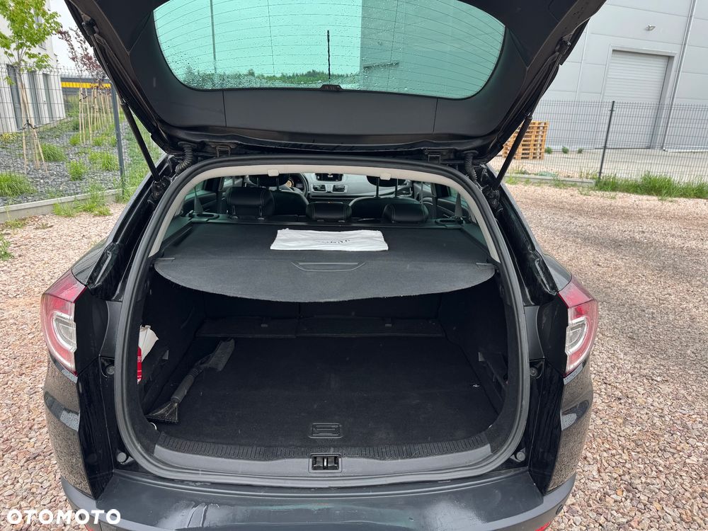 Renault Megane 1.6 dCi Energy Bose Edition - 8