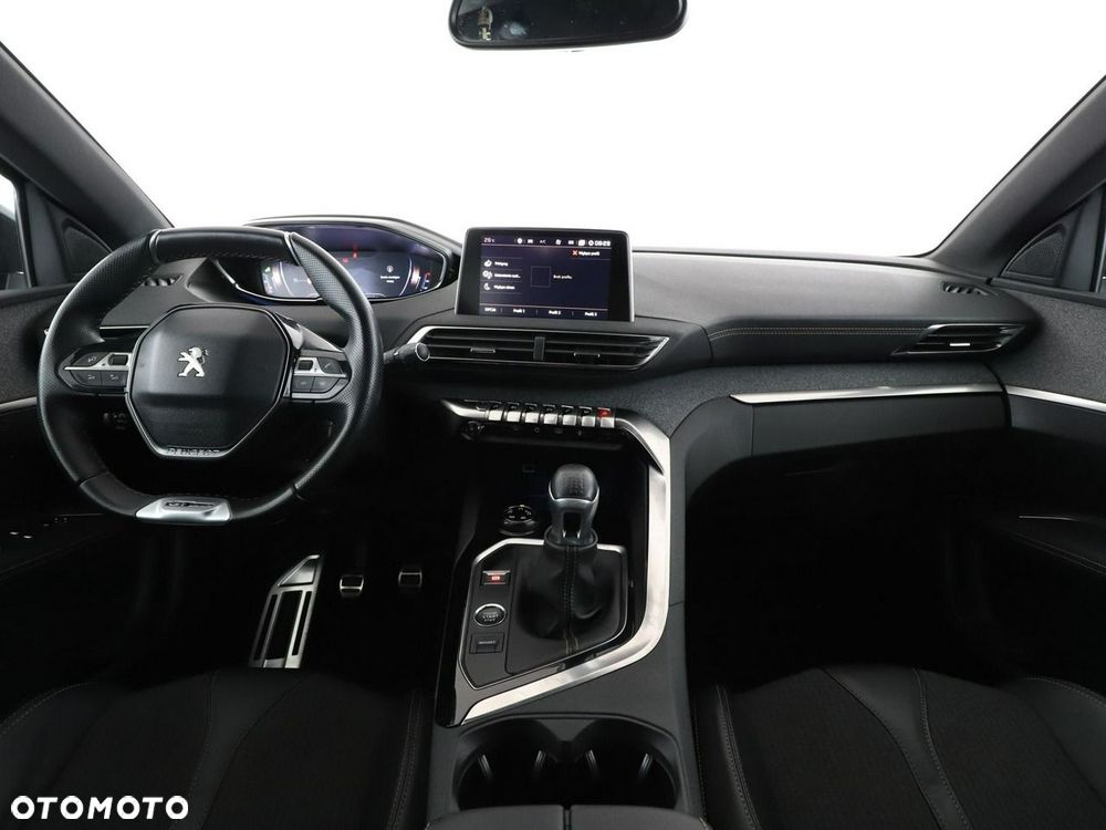Peugeot 3008 - 16