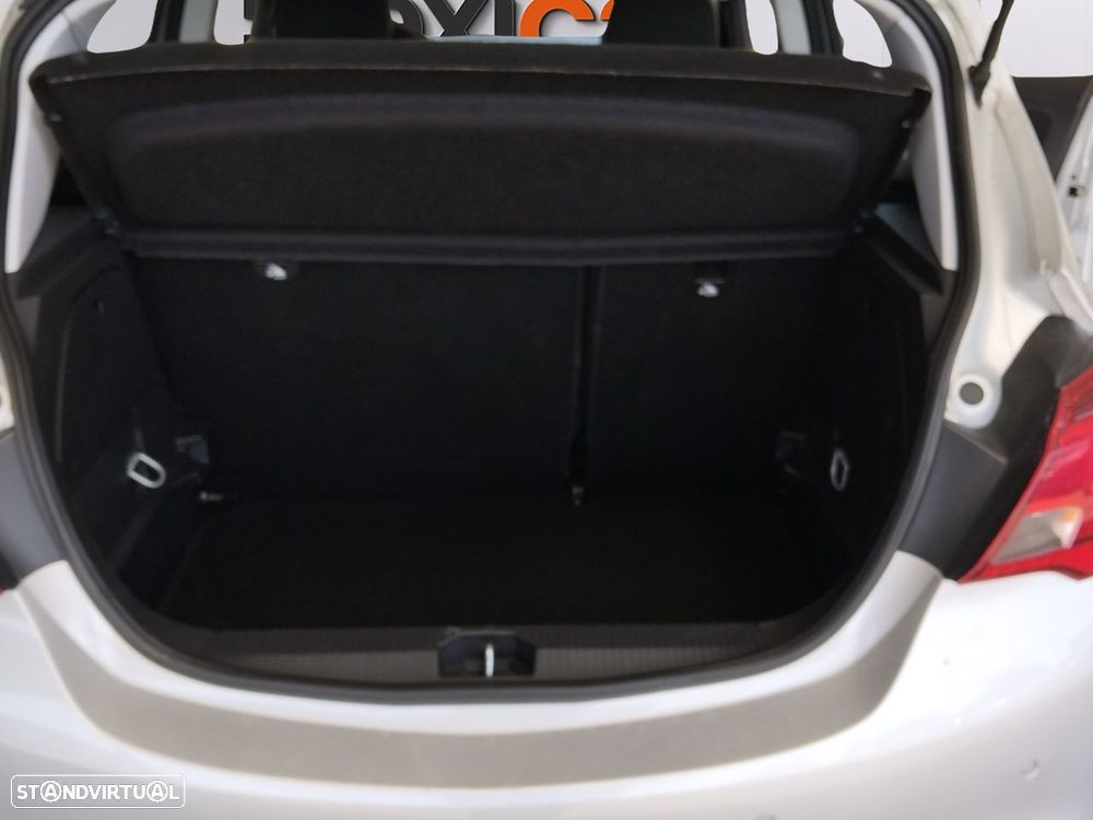 Opel Corsa 1.4 Edition FlexFuel - 6