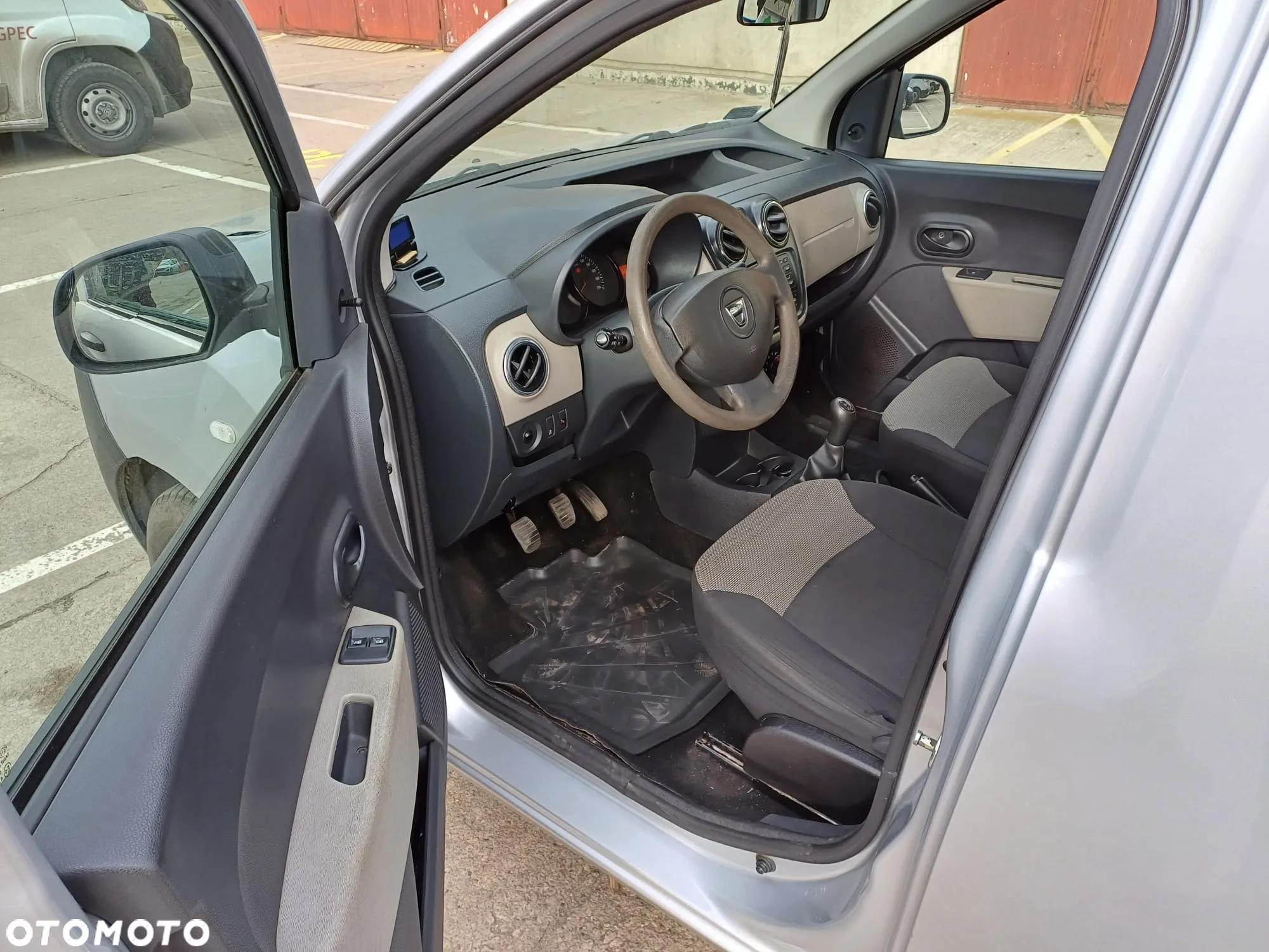 Dacia Dokker 1.6 Ambiance - 9