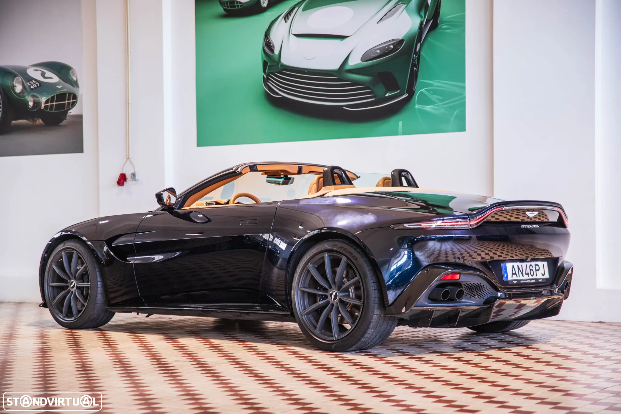 Aston Martin Vantage Roadster V8 - 3