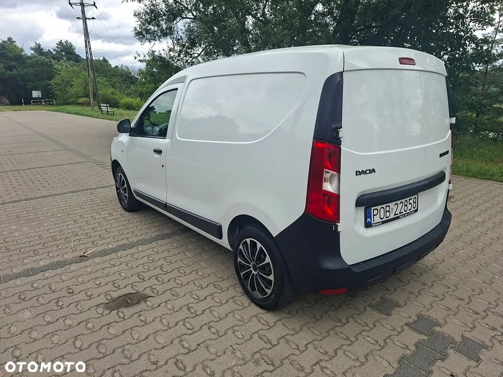 Dacia Dokker - 10
