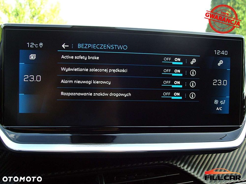 Peugeot 2008 PureTech 130 EAT8 Allure - 25