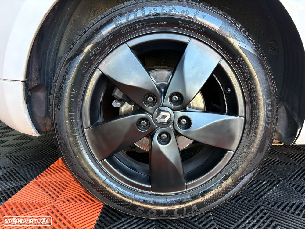 Renault Mégane Coupe 1.5 dCi Dynamique - 26