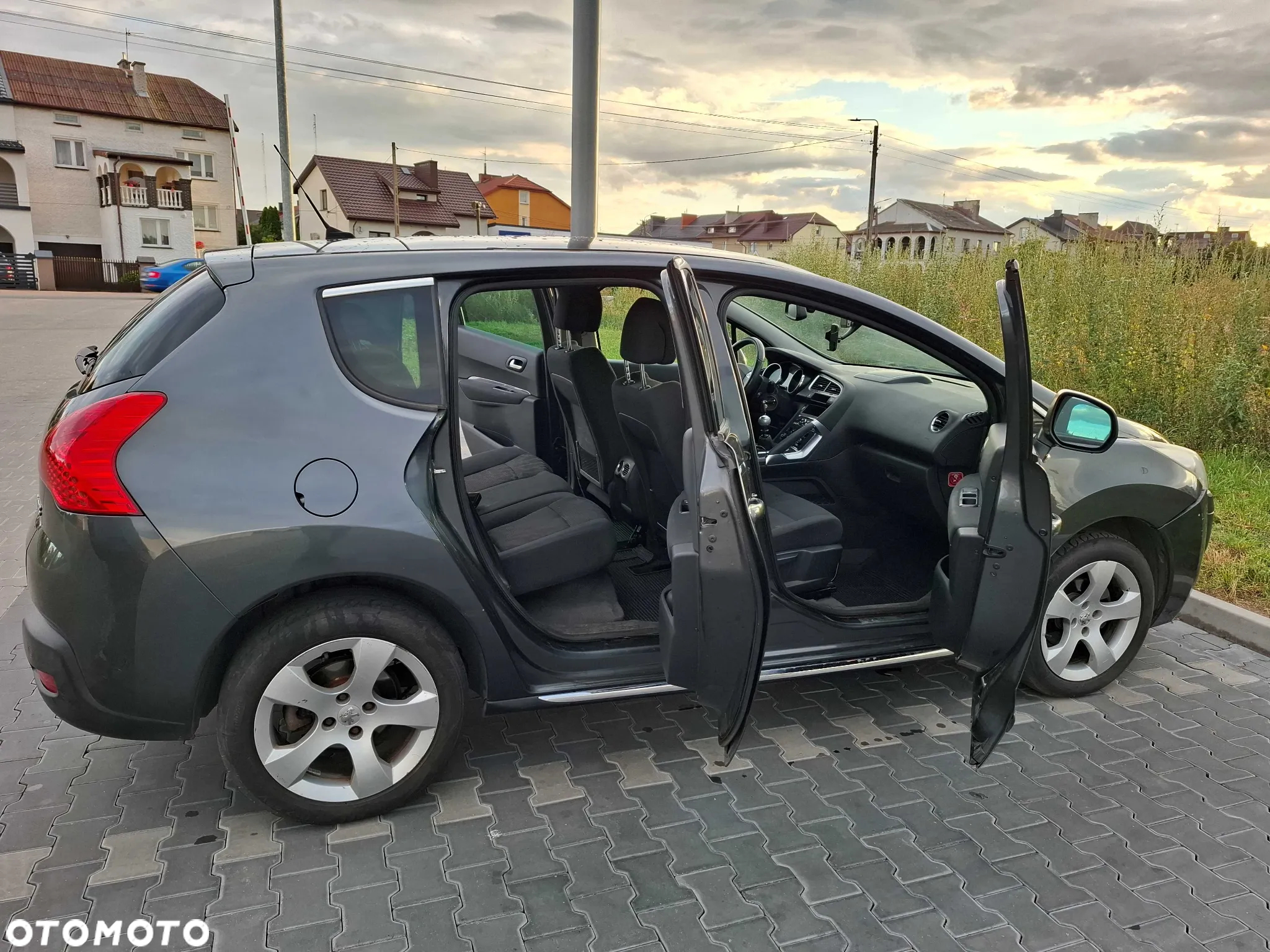 Peugeot 3008 1.6 HDi Style - 6