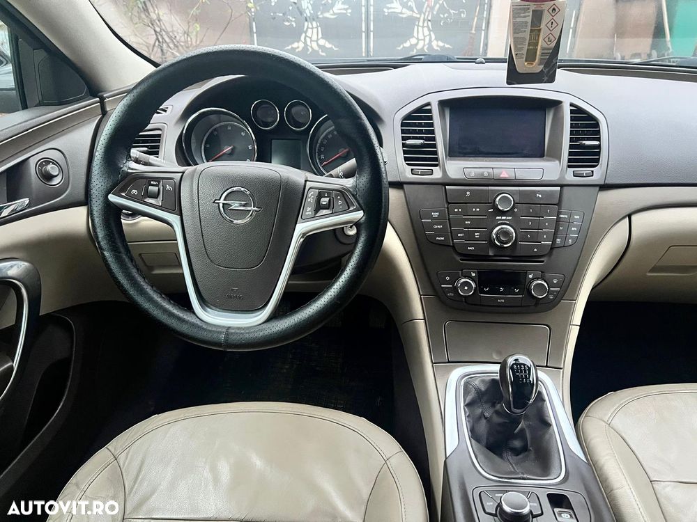 Opel Insignia 2.0 CDTI - 19