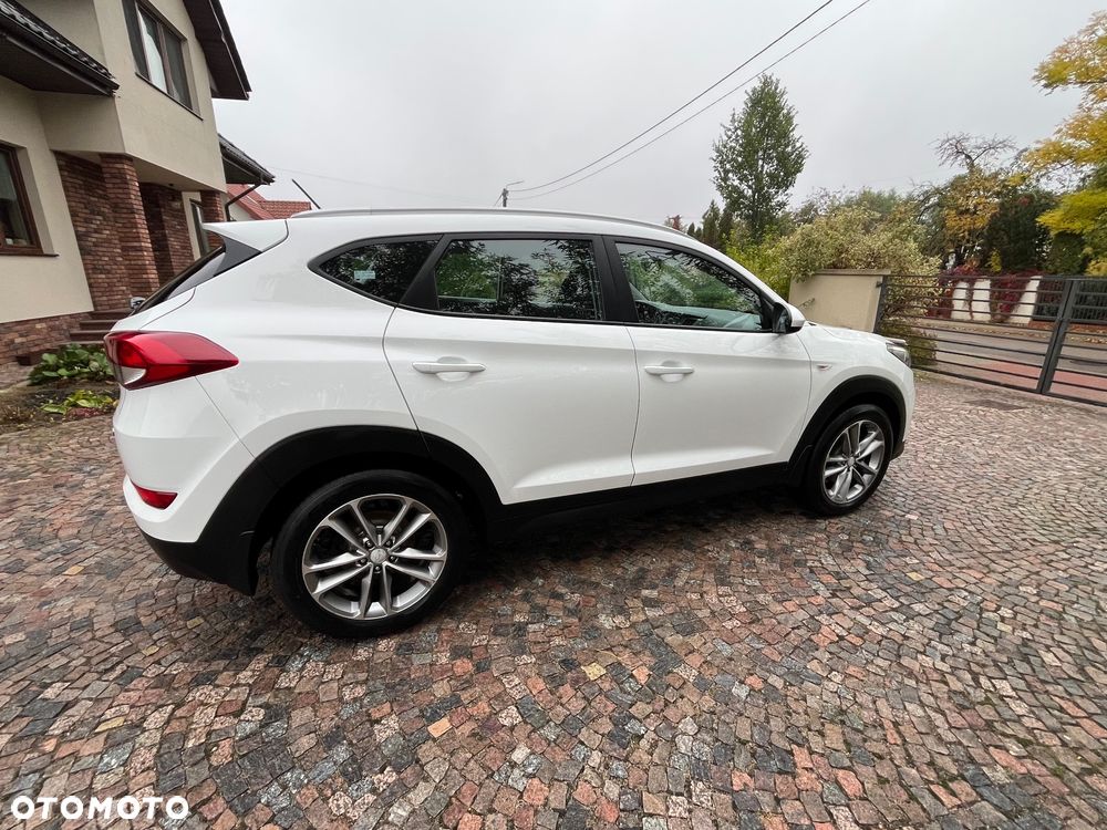 Hyundai Tucson 1.6 GDI BlueDrive Design 2WD - 18