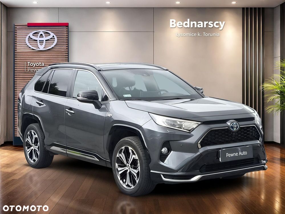 Toyota RAV4 - 8