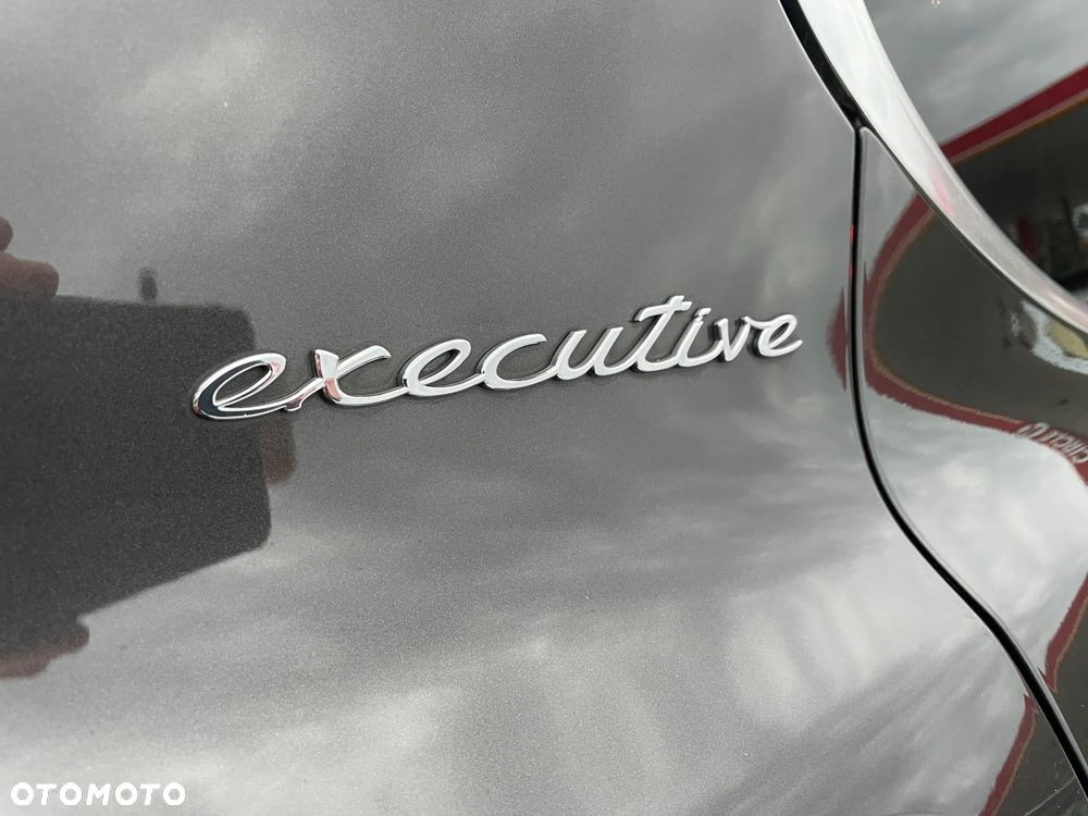 Porsche Panamera Turbo Executive PDK - 36