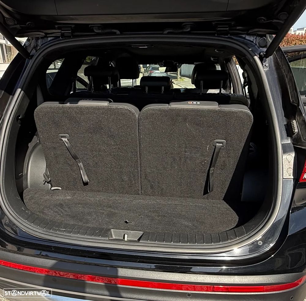 Hyundai Santa Fe 1.6 T-GDI HEV Vanguard - 21