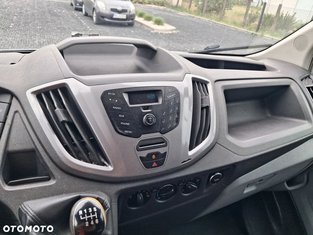 Ford TRANSIT - 3