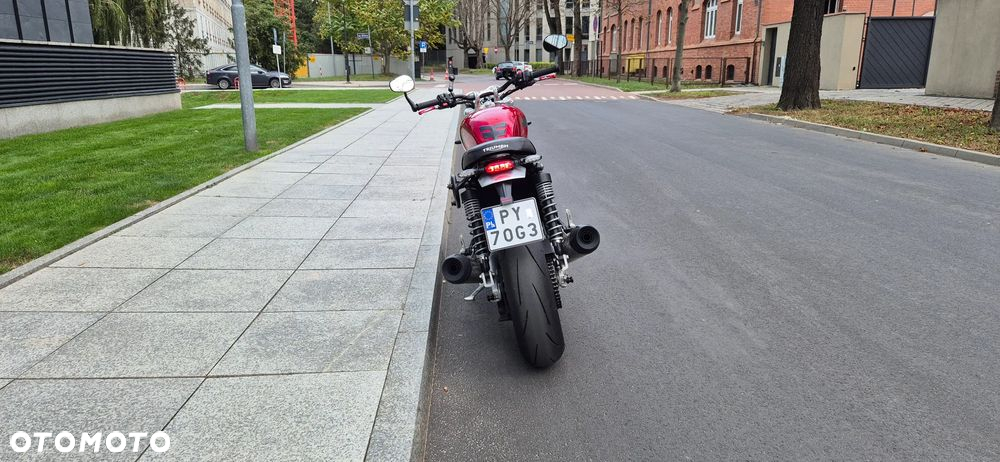 Triumph Speed Twin - 11