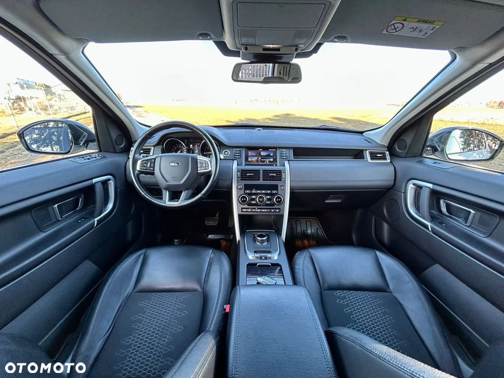 Land Rover Discovery Sport - 35