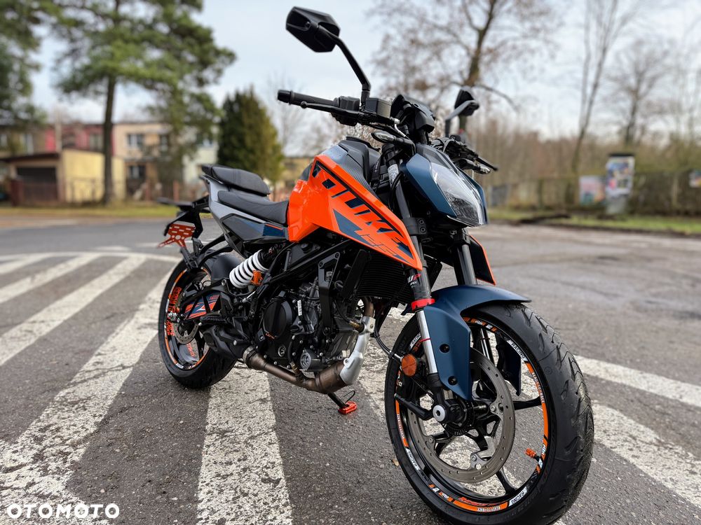 KTM Duke - 5