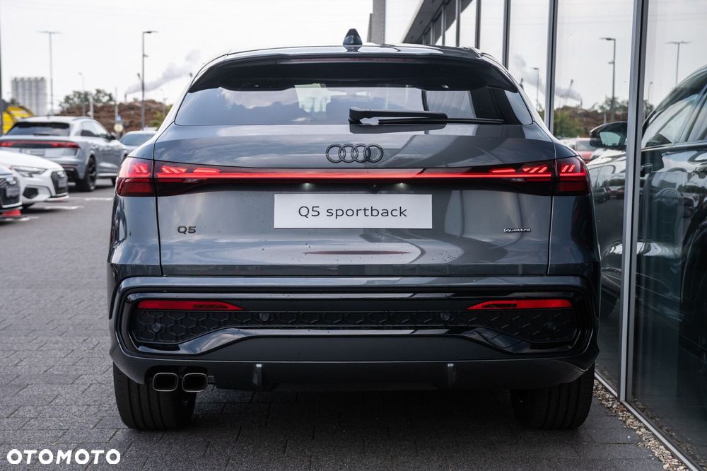 Audi Q5 Sportback - 5