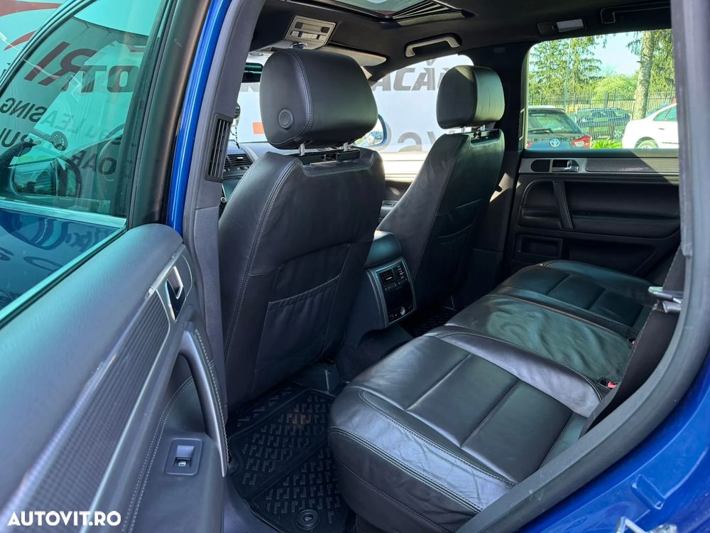 Volkswagen Touareg - 20
