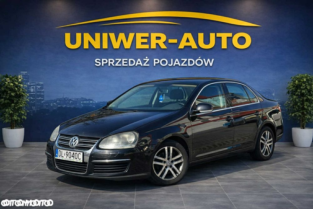 Volkswagen Jetta - 1