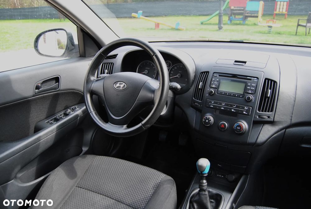 Hyundai i30 1.4 Blue Comfort - 11