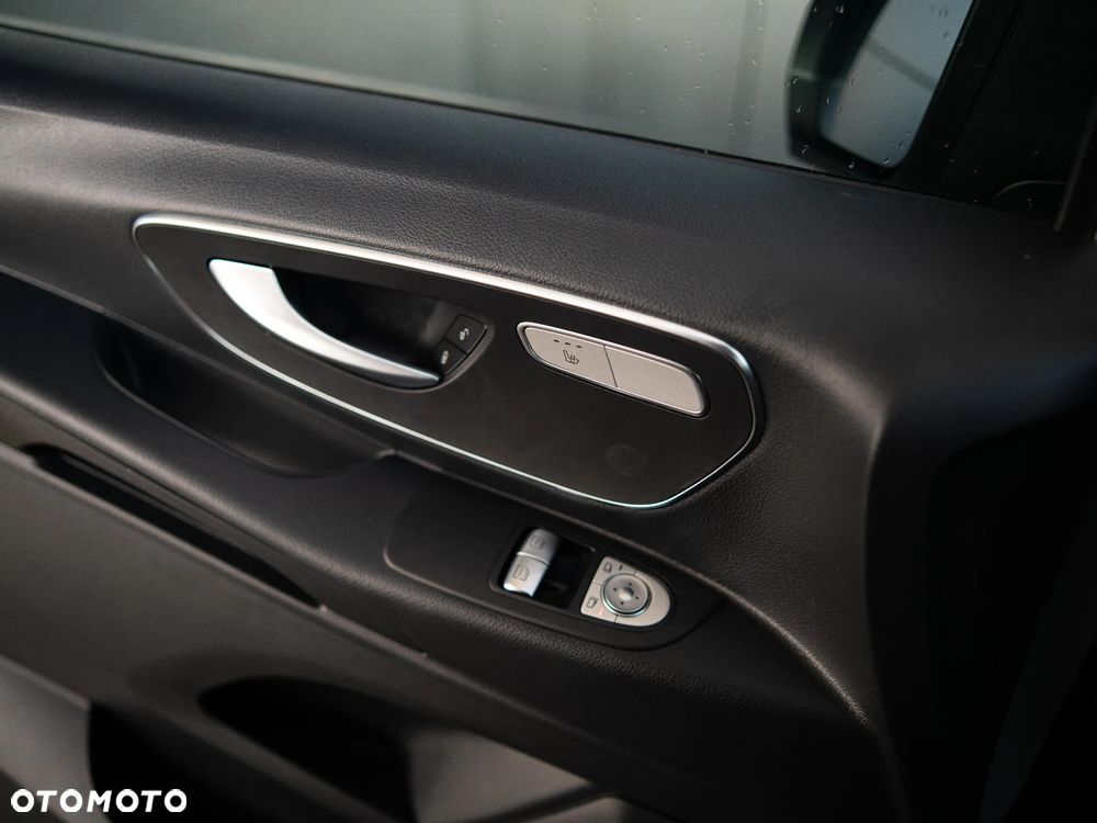 Mercedes-Benz Vito - 22