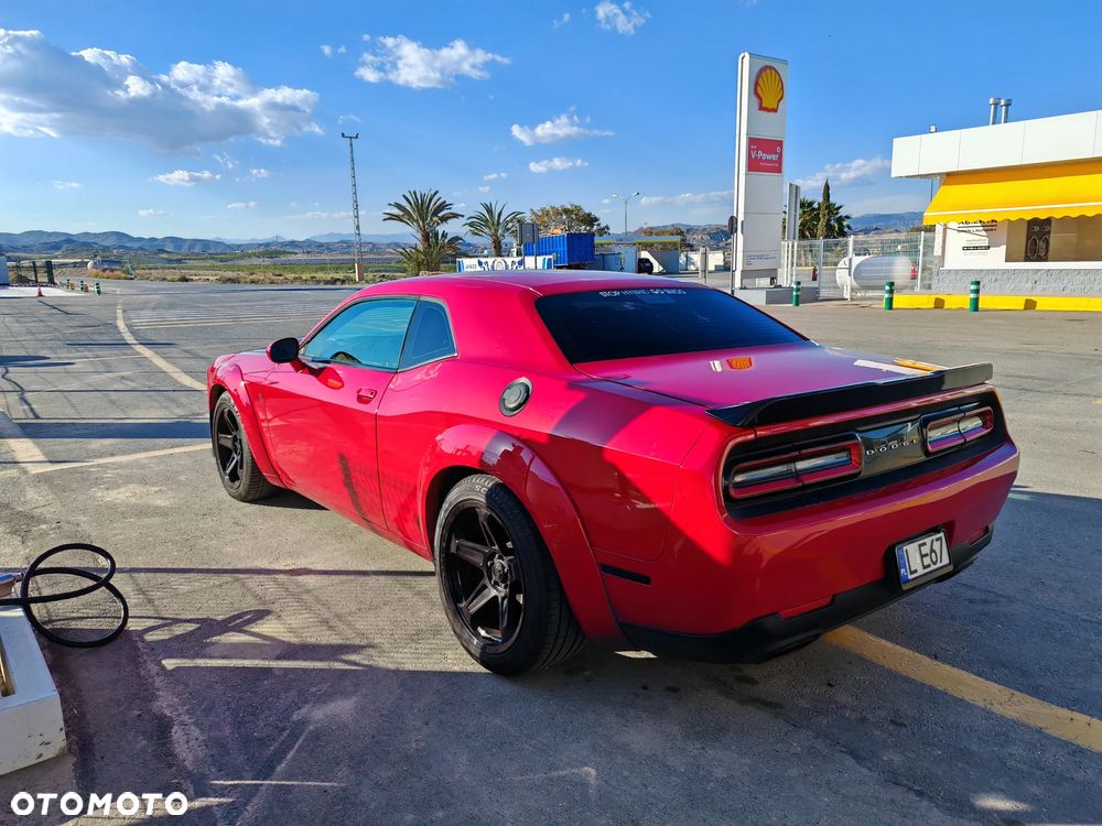 Dodge Challenger Automatik SXT Plus - 4